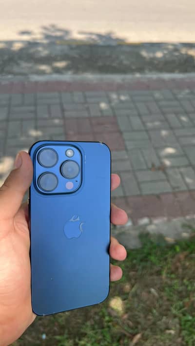 Apple iPhone 15 Pro factory unlock non pta
