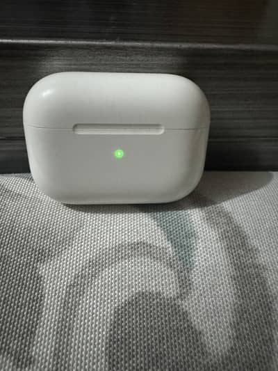 Apple airpod pros magsafe