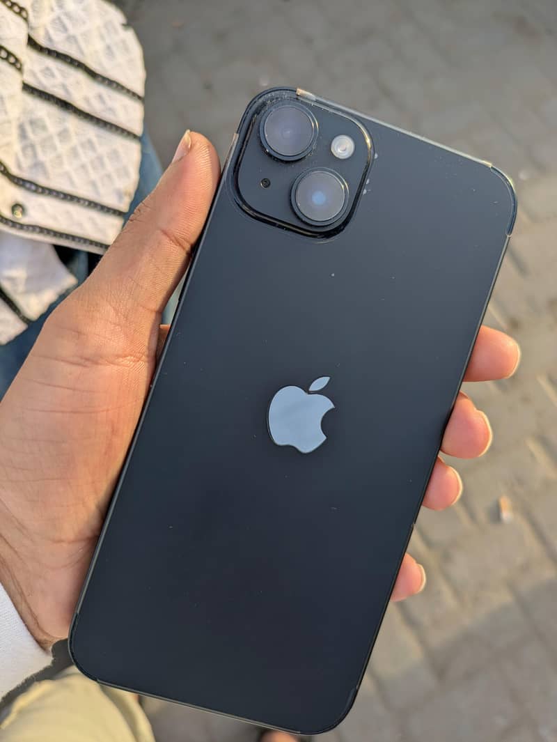 Apple iPhone 14 plus 3