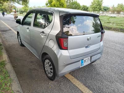 Daihatsu Mira 2022