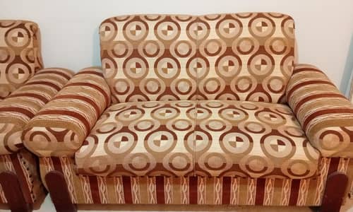 Molty foam 6 Seater Sofa Set for sale – Good Condition