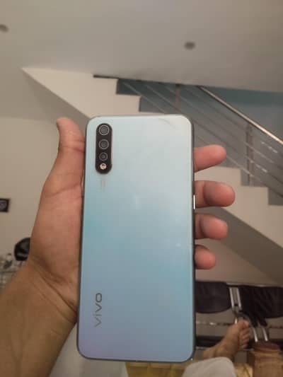 Vivo S1