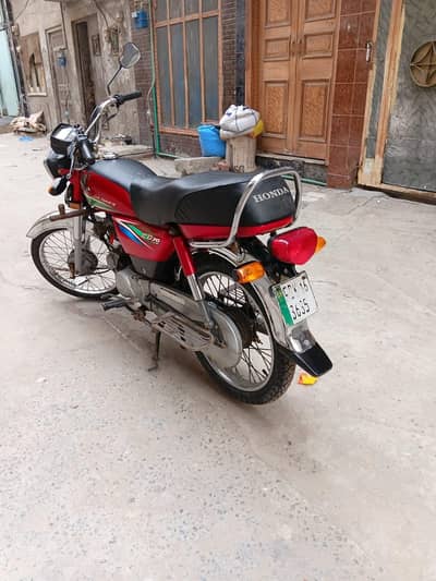 Honda cd70 in lush condion for sale
