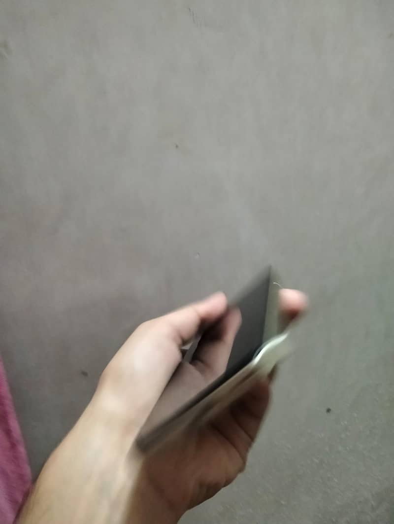Realme C75 5