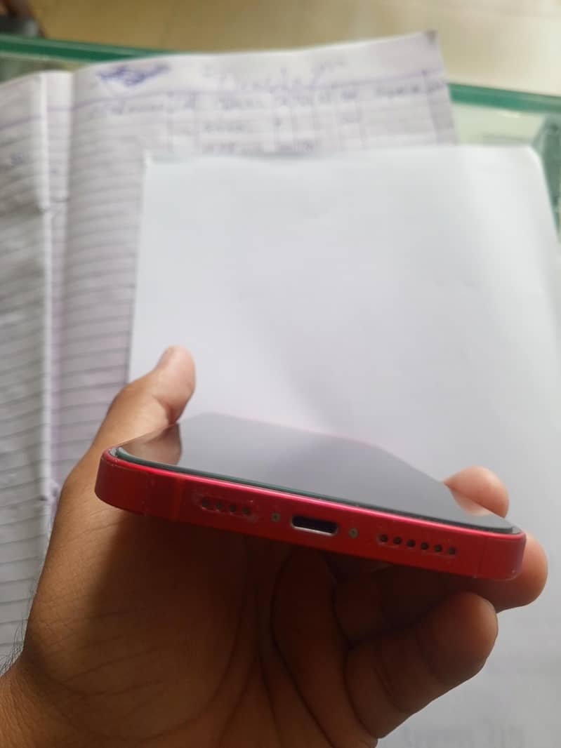 Apple iPhone 14 plus 3