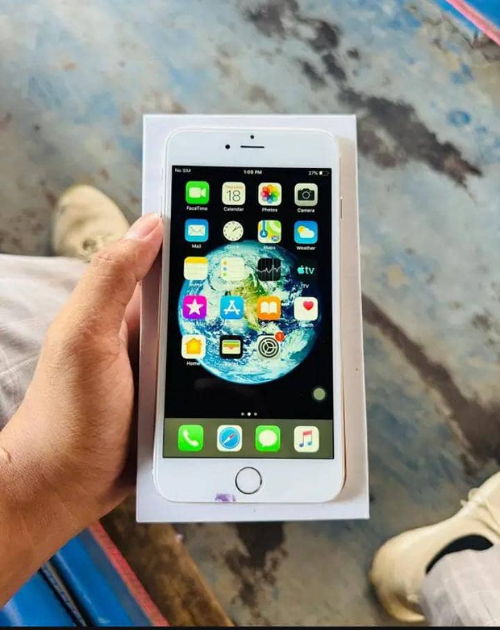 Apple iPhone 6S Plus 2