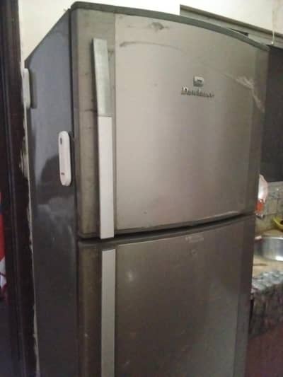 Dawlance fridge full size