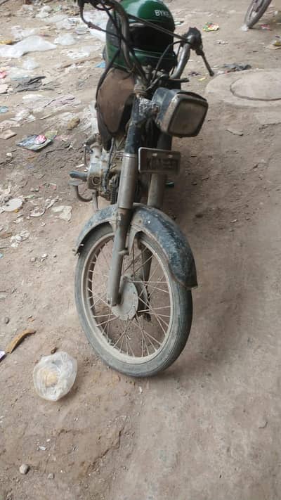 AasalamOalikum 2021 model hai unique bike hai for sell