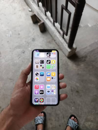 iPhone 11 pro 10/9   64gp MDM bypass h working all ok camera all ok