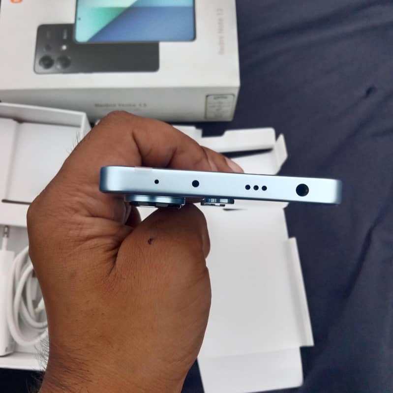 Xiaomi Redmi Note 13 4