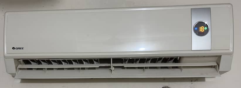Gree 1.5 ton Air Conditioner For sale in A1 condition.