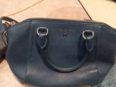 Used women bag