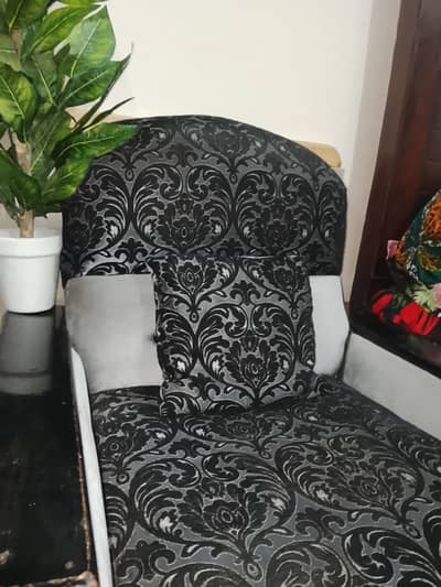 5 Seater sofa