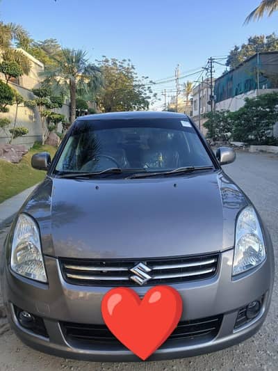 Suzuki Swift dlx 2012
