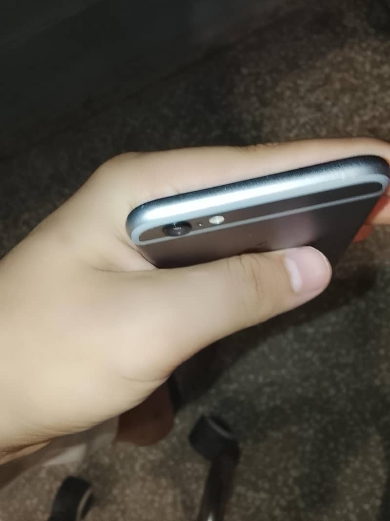 Apple iPhone 6 1