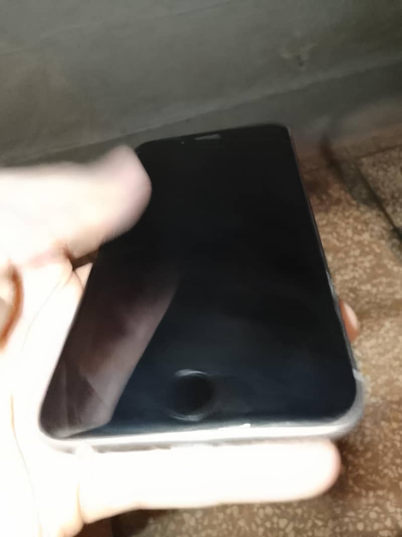 Apple iPhone 6 2
