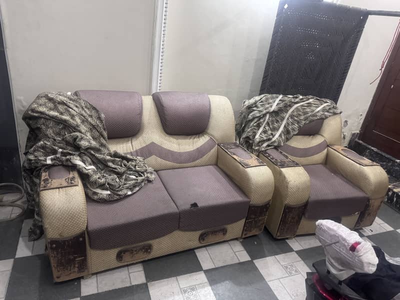 Complete 3+2+1 Sofa Set With Covers 1