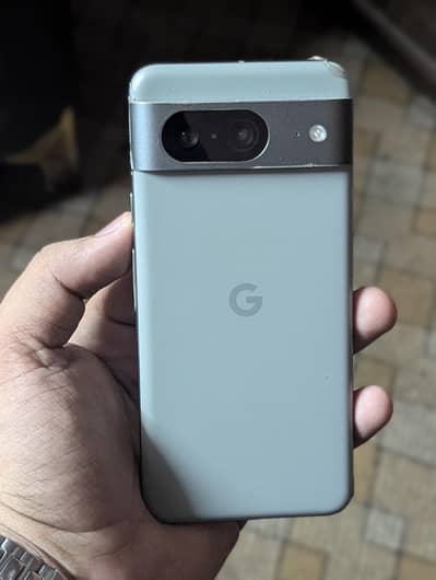 Google Pixel 8