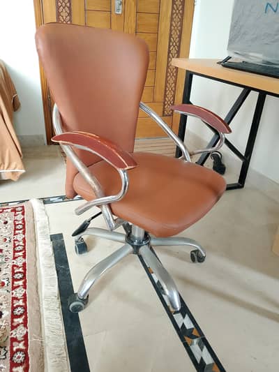 Office Chair (Used)
