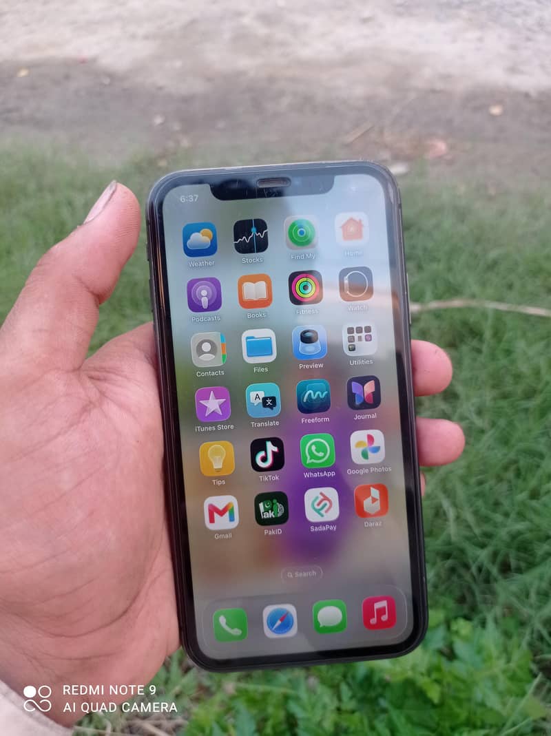 Apple iPhone 11 1