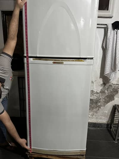 dawlance full size refrigerator excellent working condition