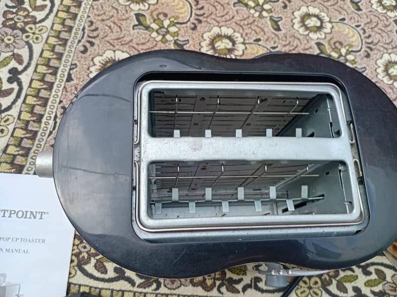 10/10 condition toaster 1