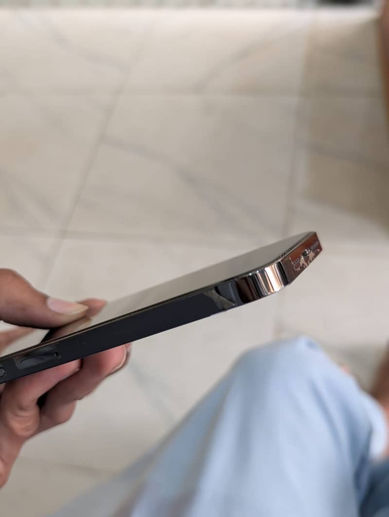 IPhone 13 Pro Max 7
