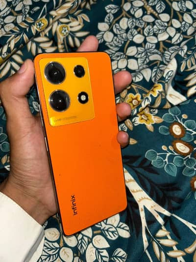 Infinix Note 30 8+8/256 With Box Exchange possible