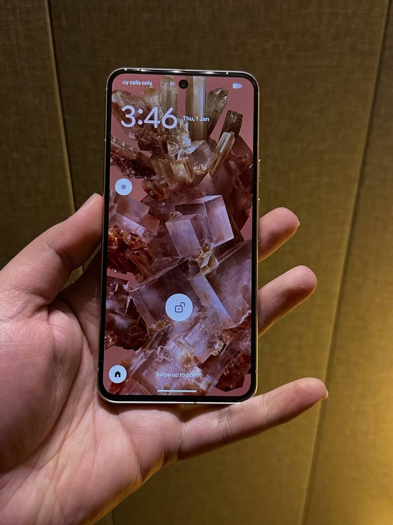 Google Pixel 8 5