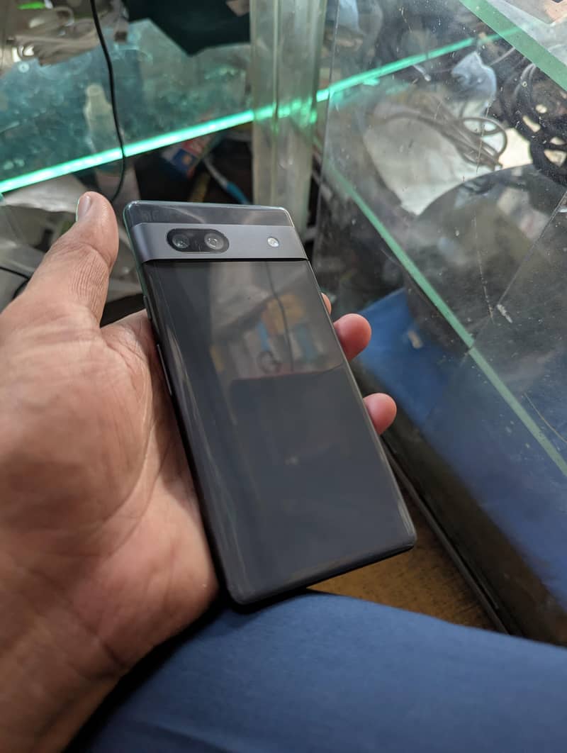 Google Pixel 7a 0