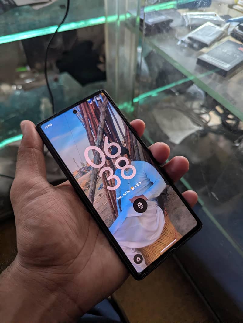 Google Pixel 7a 2