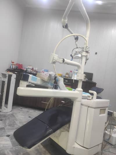 Dental Assisstant