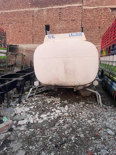 Tanker for sela