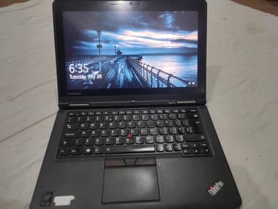 Lenovo yoga 12 i5 5th gen 8 gb ram 128gb ssd