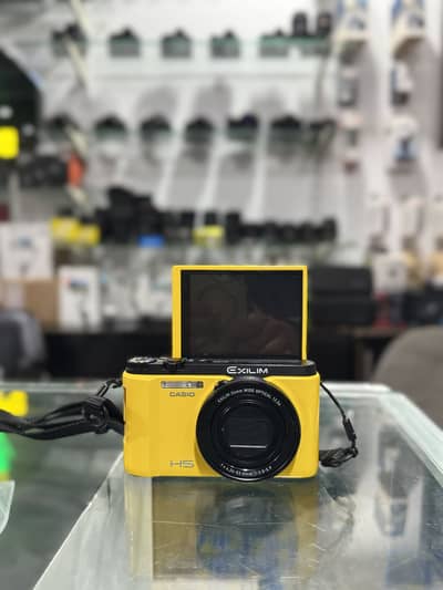 Casio Exilim EX-ZR1100