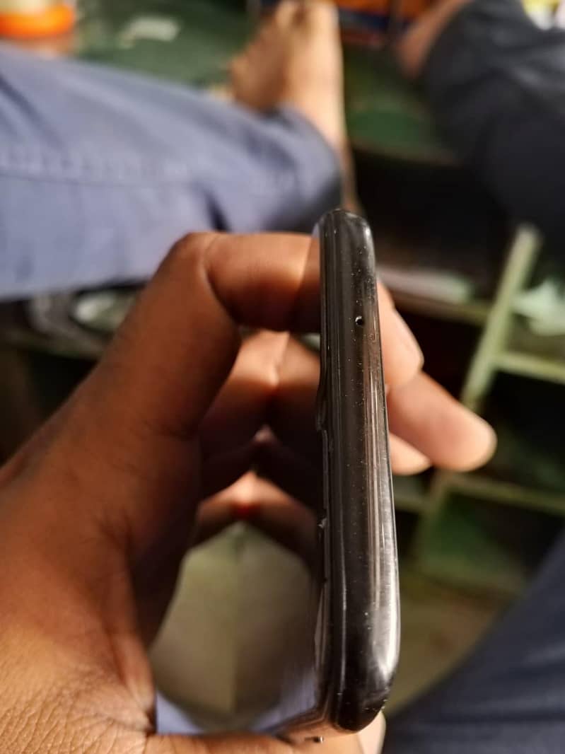 One Plus 6T 3