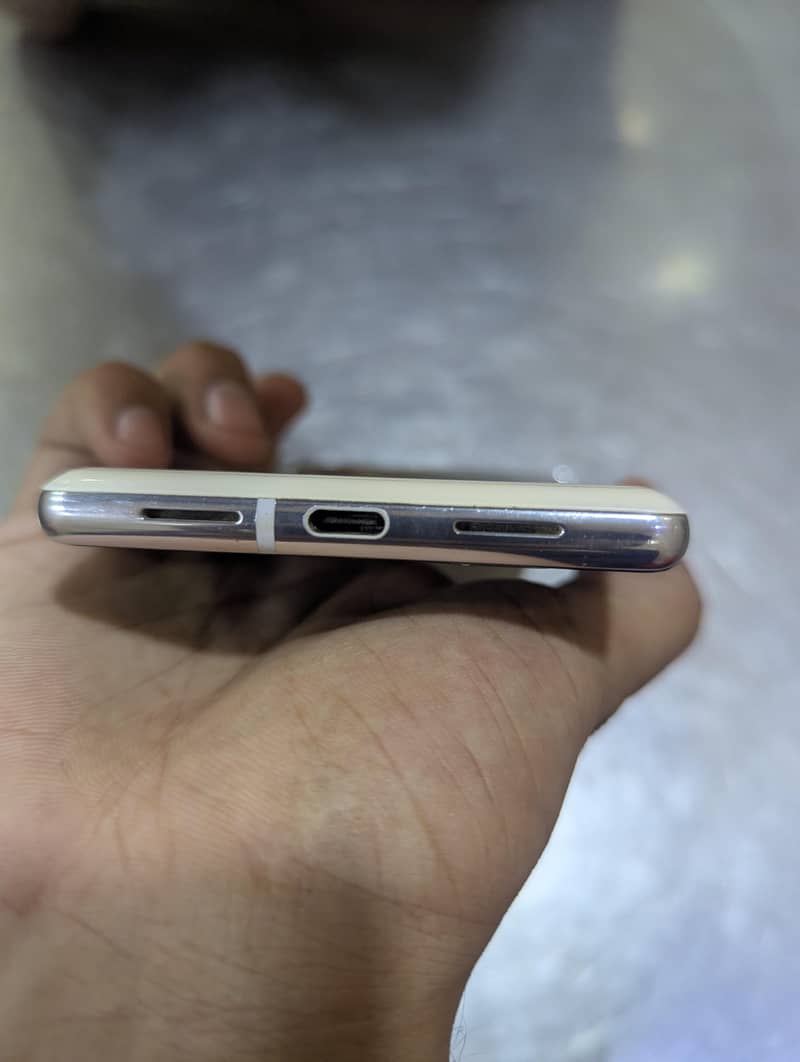 Google Pixel 6 Pro 2