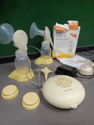 Imported Madeelaa Electric Duaal Breasts Pumps   swings maxiss