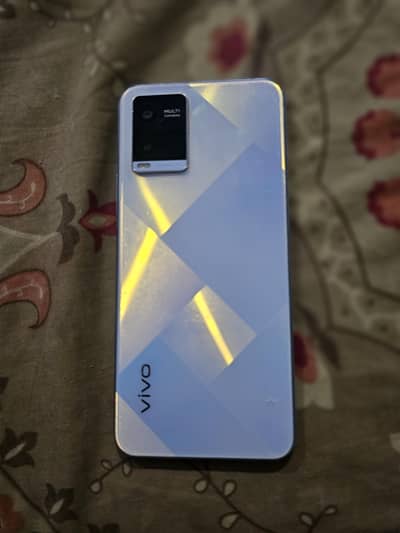 Vivo Y21 all ok 4/64 gb screen cracked a bit