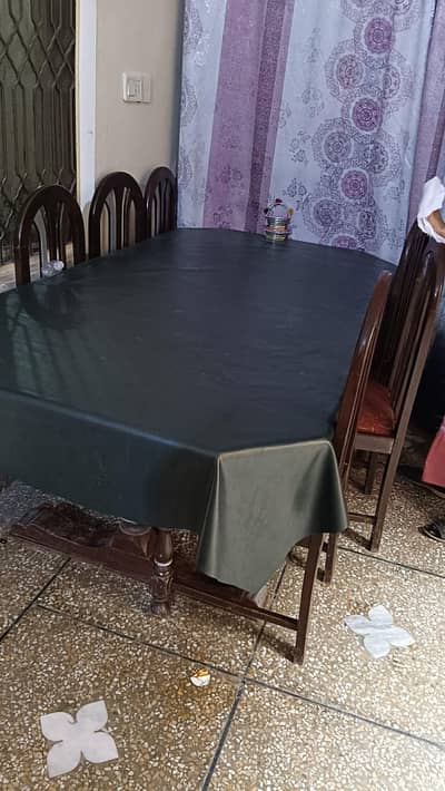 Dinning Table & Six Chairs