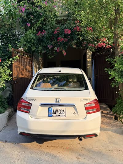 Bumper to bumper Honda Civic VTi Oriel Prosmatec 2016