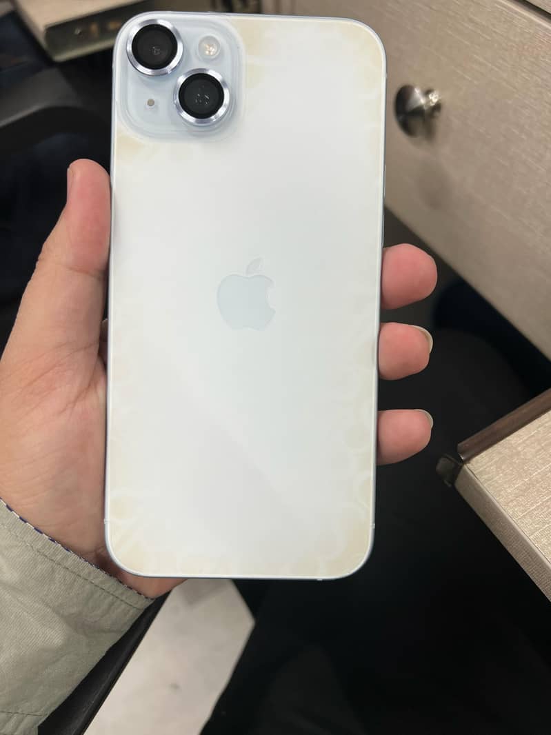 Apple iPhone 15 plus 0