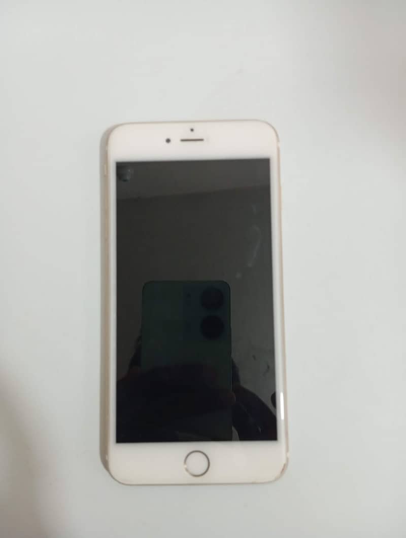 Apple iPhone 6 Plus 2
