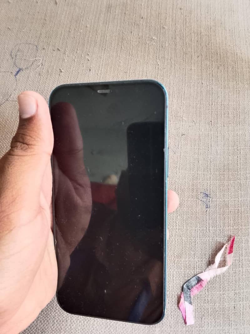 Apple iPhone 12 2