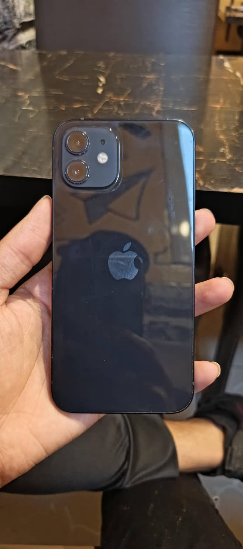 Apple iPhone 12 2