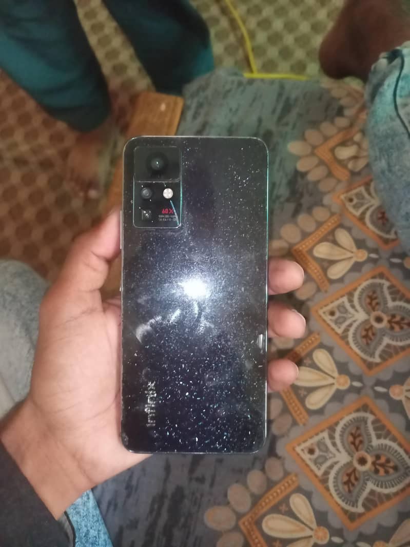 Infinix Zero X Pro 1