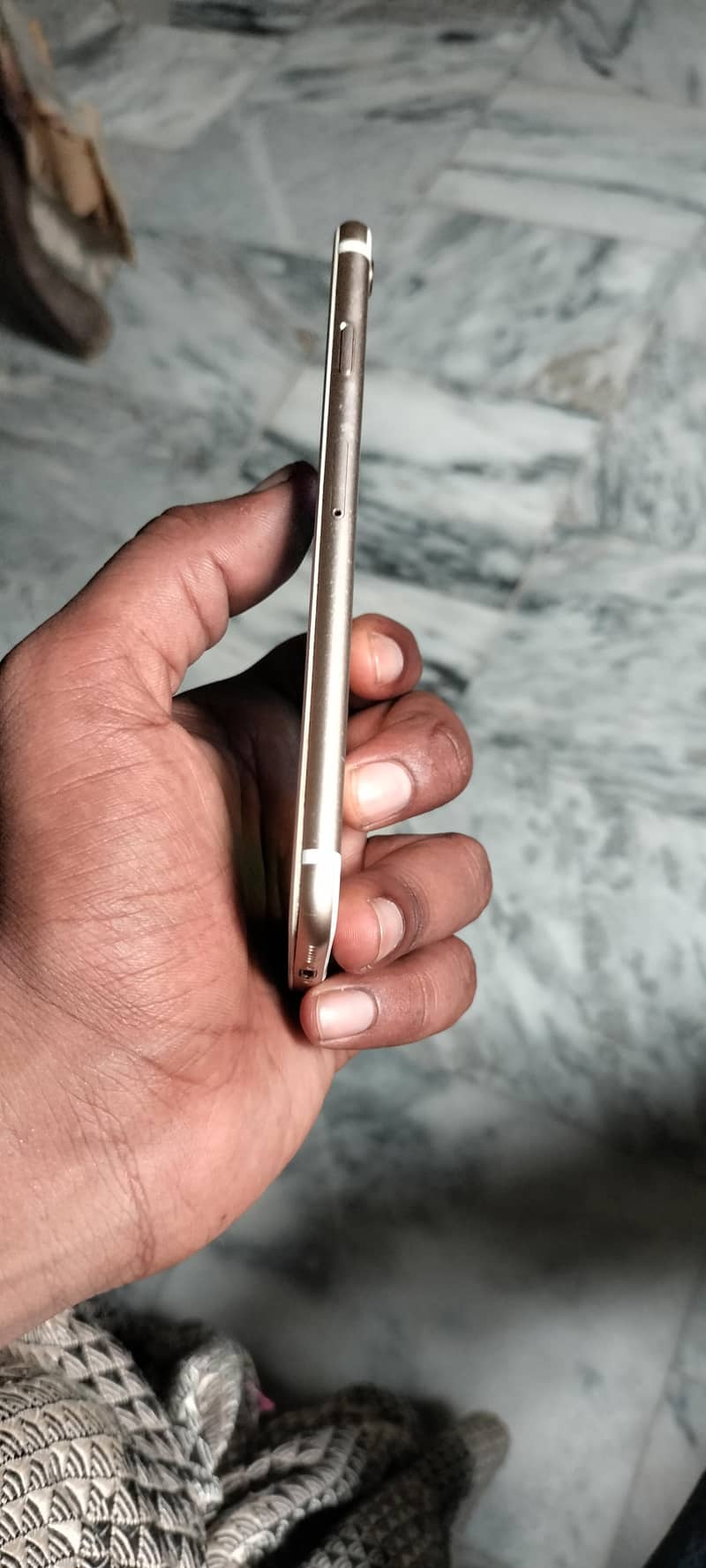 Apple iPhone 6 4