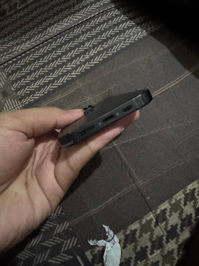 Apple iPhone 14 Pro 3