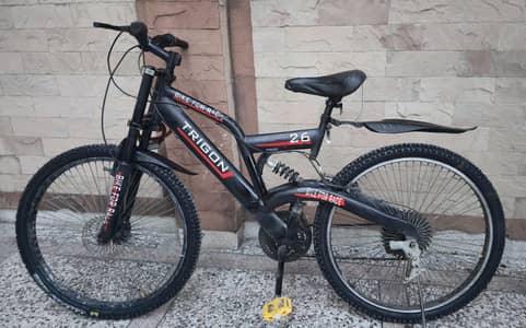 26" Dual Suspension Mountain Bike- New Diamond Tyres installed