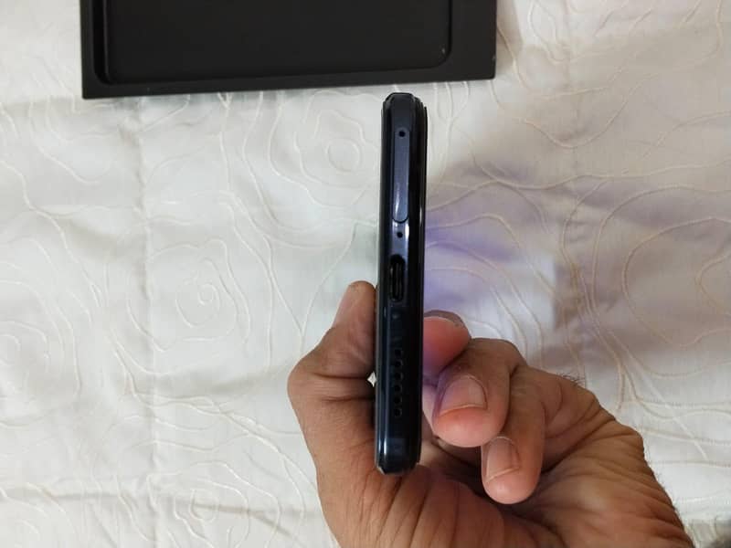Vivo V21 2